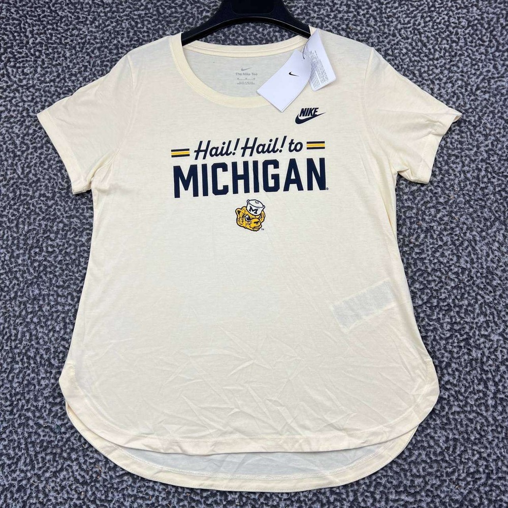 Nike Michigan Wolverines Shirt Women Cream Medium Short Sleeve New M